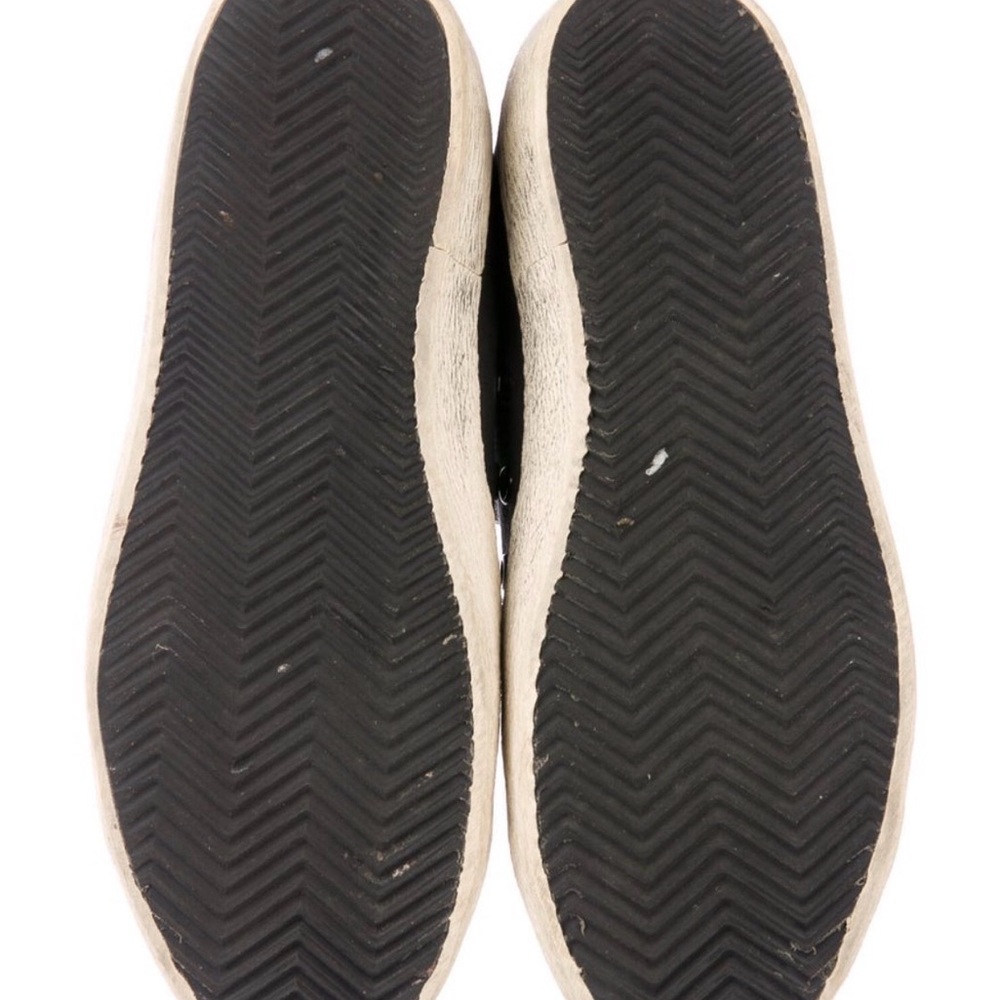 Authentic Golden Goose Black and Silver Sneakers like new - Picture 3 of 9